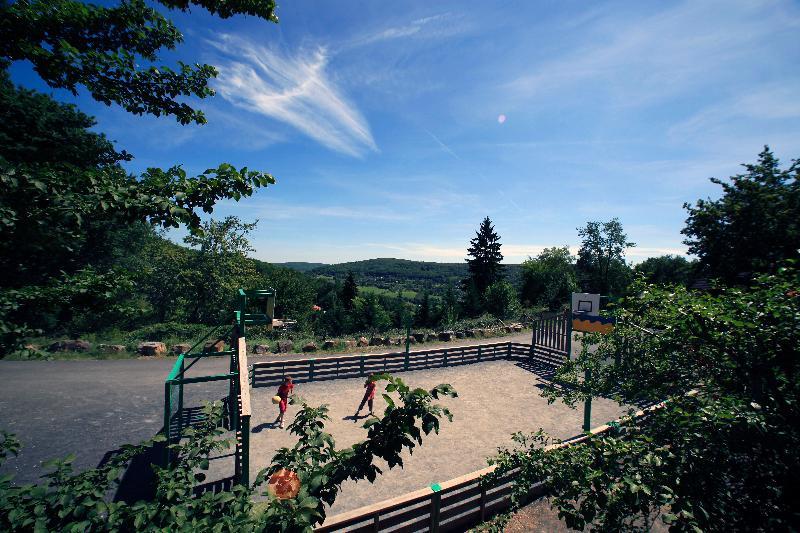 Hotel Terres De France - Les Hameaux Du Perrier Lissac-sur-Couze Zewnętrze zdjęcie