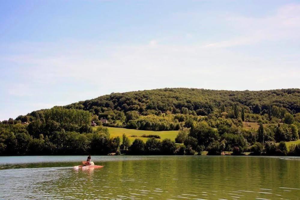 Hotel Terres De France - Les Hameaux Du Perrier Lissac-sur-Couze Zewnętrze zdjęcie